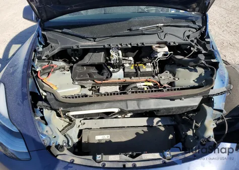 2022 Tesla Model Y from USA, damaged, VIN 7SAYGDEE5NF343232